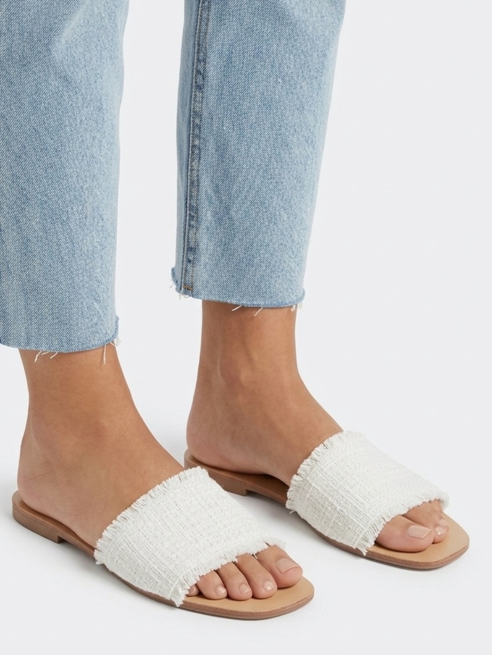 CCOCCI Bellezza White Fringe Strap Tan Slide Sandals